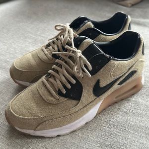 Nike Air Max 90 Ultra Premium